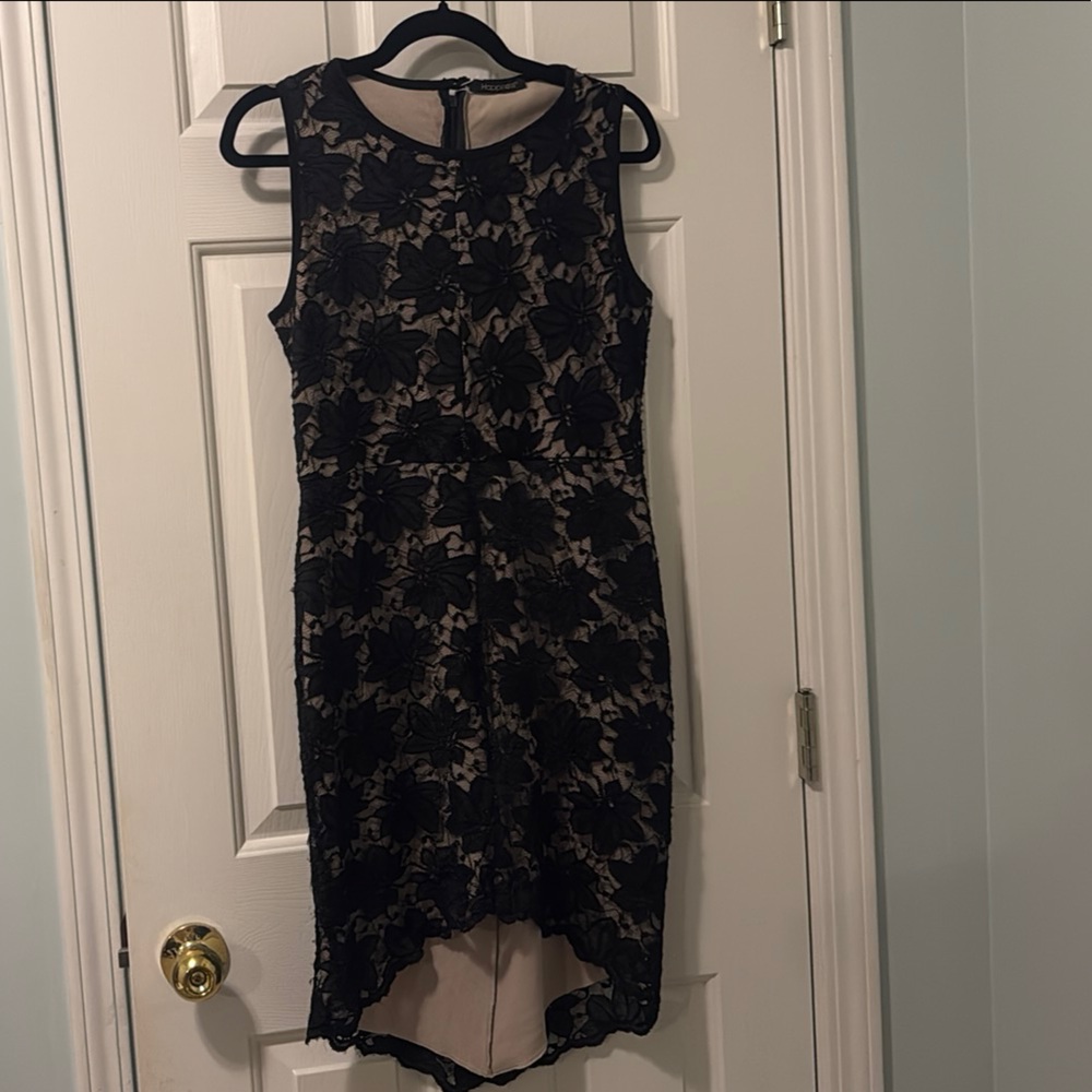 Black Sheath Midi Dress Sleeveless Crew Neck
